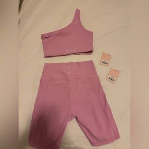 Wilo workout set lilac
